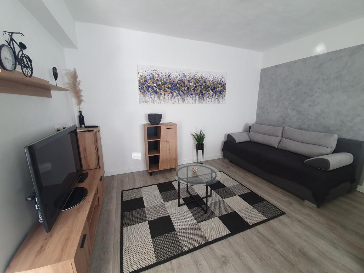 Apartment Amama Brodarica (Sibenik-Knin)
