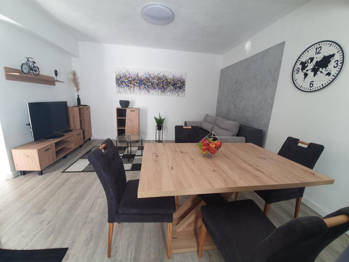 Amama Apartman *